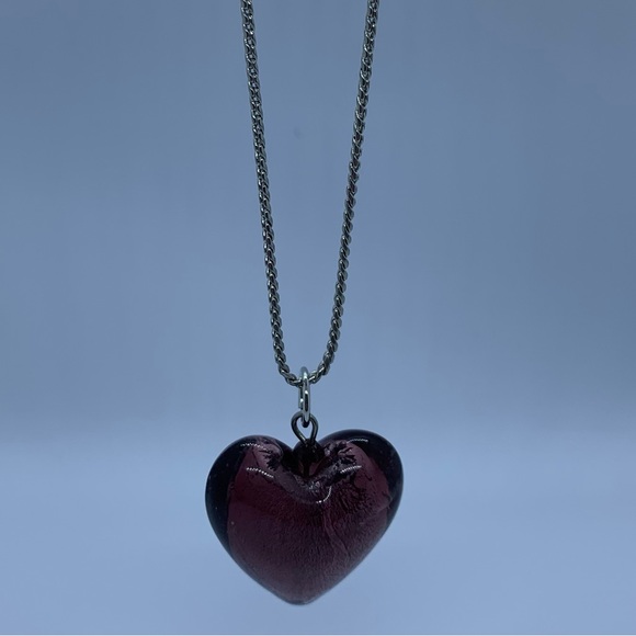 Silver Tone Chain w/ Purple Heart Pendant - Picture 2 of 3
